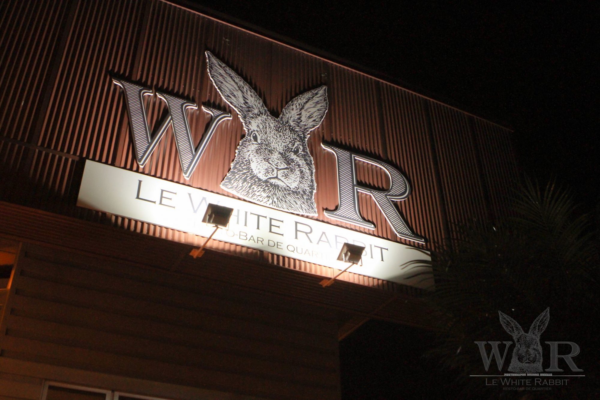 Le White Rabbit Resto-bar